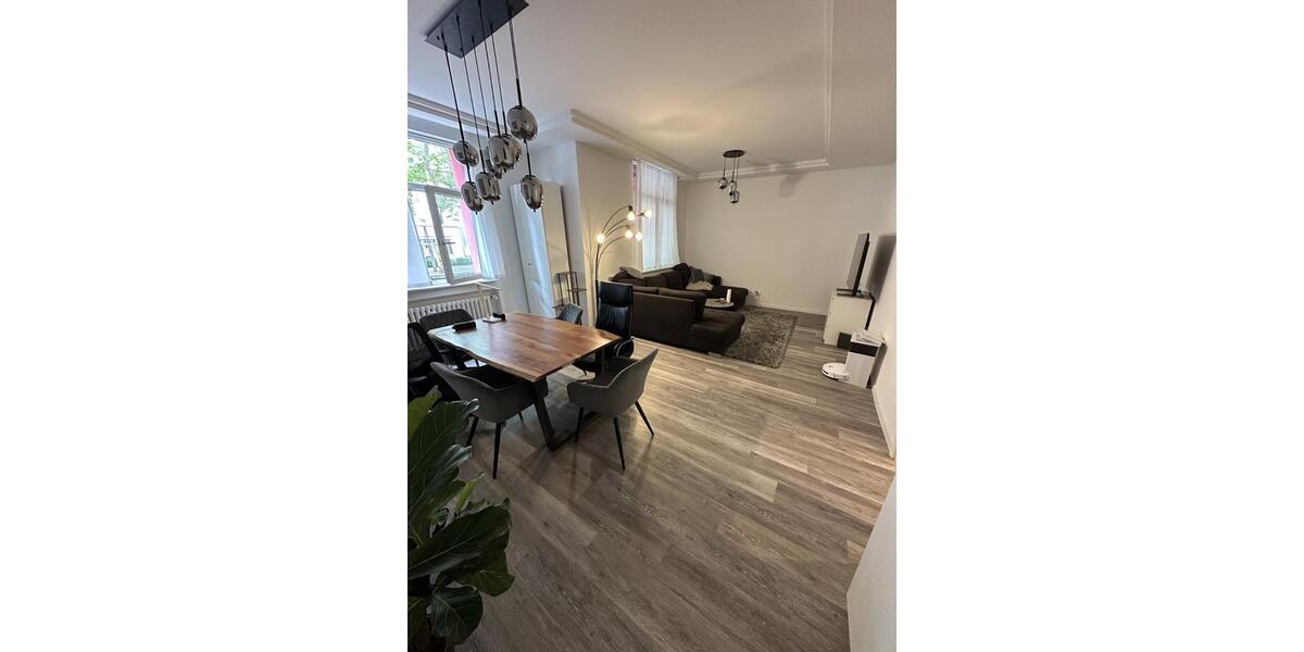 Wohnen auf Zeit Köln Lindenthal - 3 Zimmer, 80 m&sup2;, 1.300&euro; | Angebot:24689113