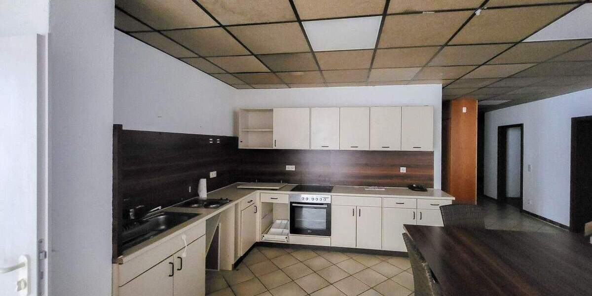 Etagenwohnung Westerburg - 1 Zimmer, 280 m&sup2;, 1.680&euro; | Angebot:25691912