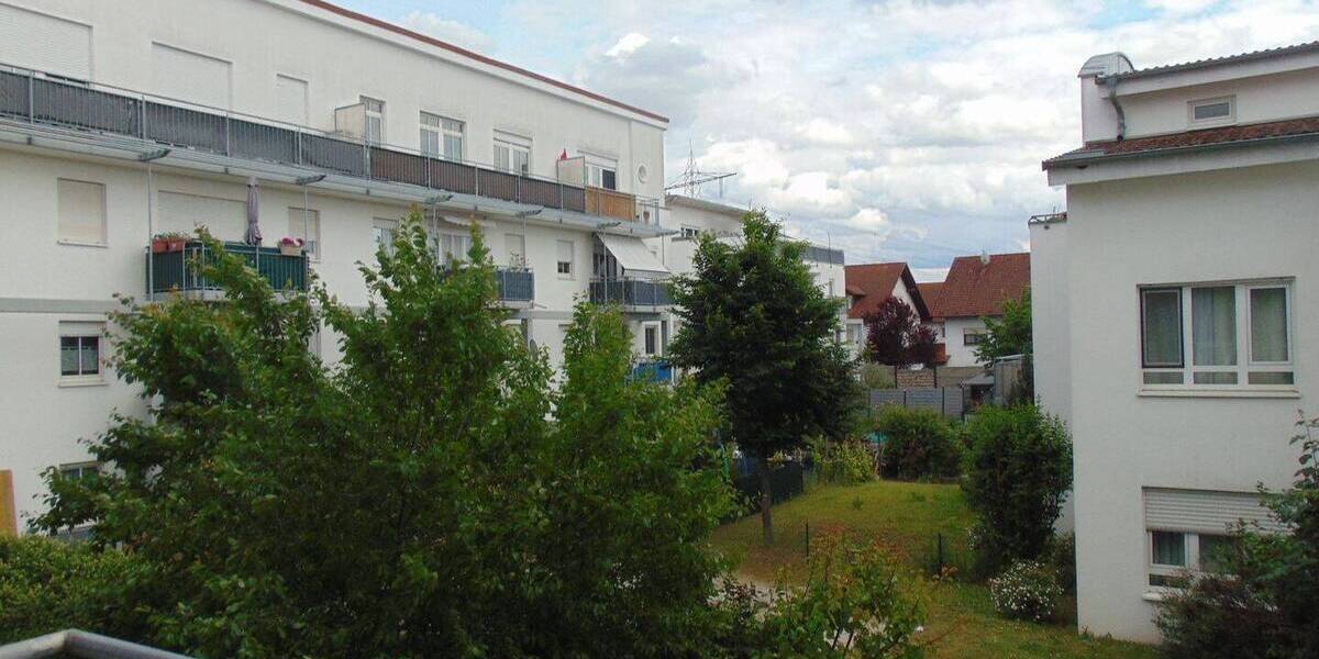 Etagenwohnung Ketsch - 3 Zimmer, 77 m&sup2;, 850&euro; | Angebot:26332273