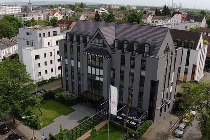 Bürofläche in bester Lage von Hanau Immobilienforum|Teilvermietung (Einzel Büroraum) 2 zimmer