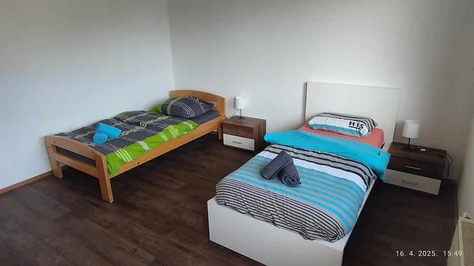 Wohnen auf Zeit Sonnefeld - 2 Zimmer, 130 m&sup2;, 25&euro; | Angebot:23907767