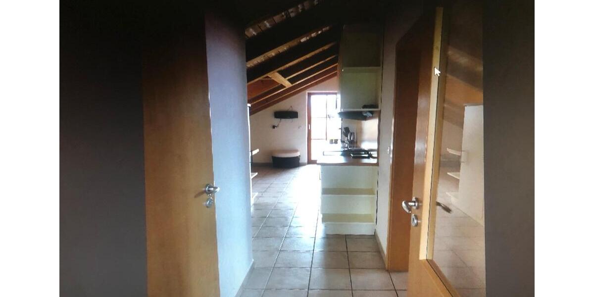 Dachgeschoßwohnung Bruckmühl - 2 Zimmer, 90 m&sup2;, 1.500&euro; | Angebot:25327227