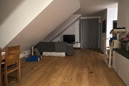 4 Zimmer Wohnung in ruhigen Nidderau Eichen zimmer