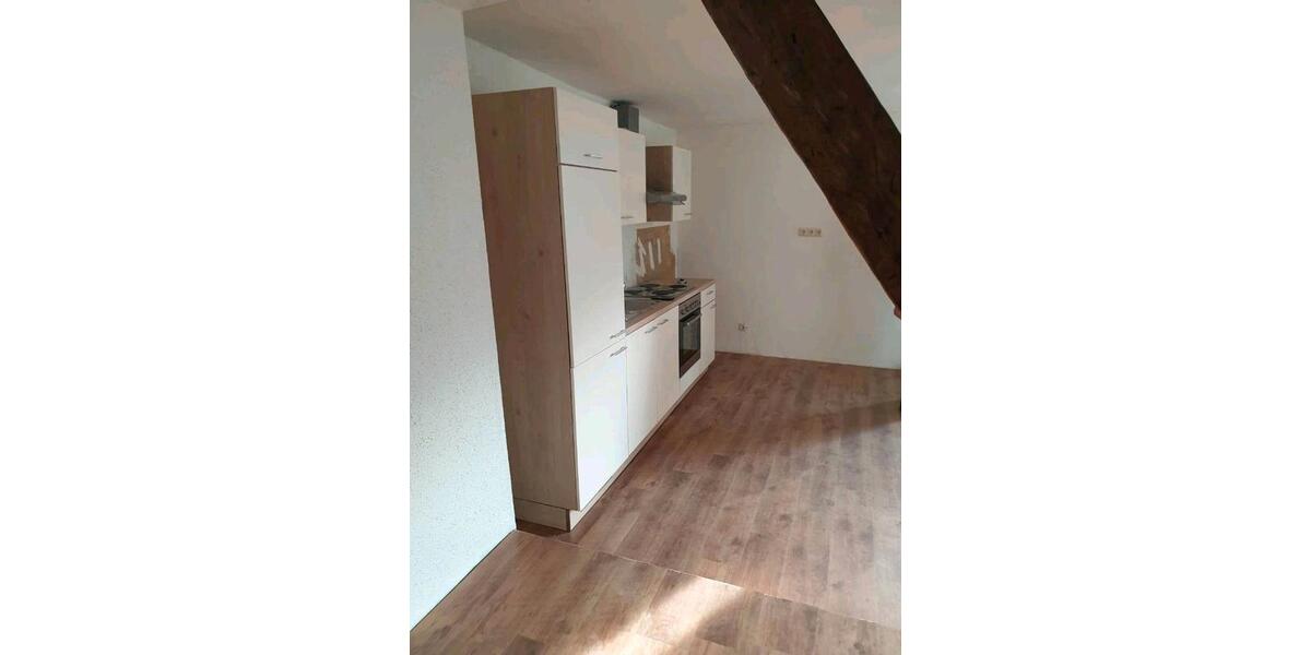 Etagenwohnung Knüllwald - 3 Zimmer, 90 m&sup2;, 655&euro; | Angebot:26564856