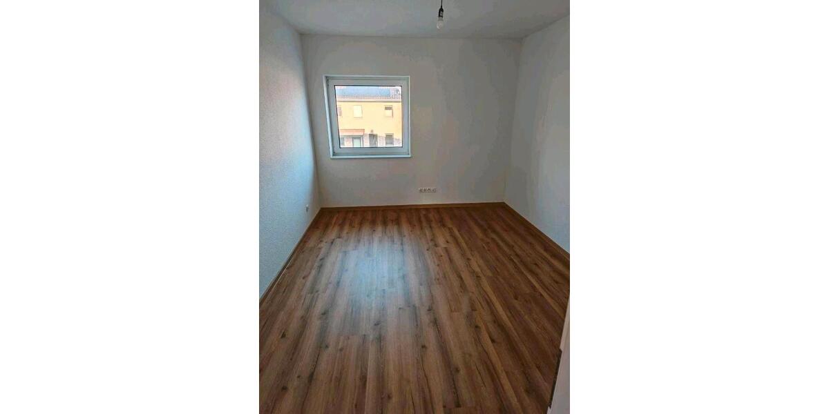 Etagenwohnung Fürstenau - 3 Zimmer, 92 m&sup2;, 900&euro; | Angebot:26429435