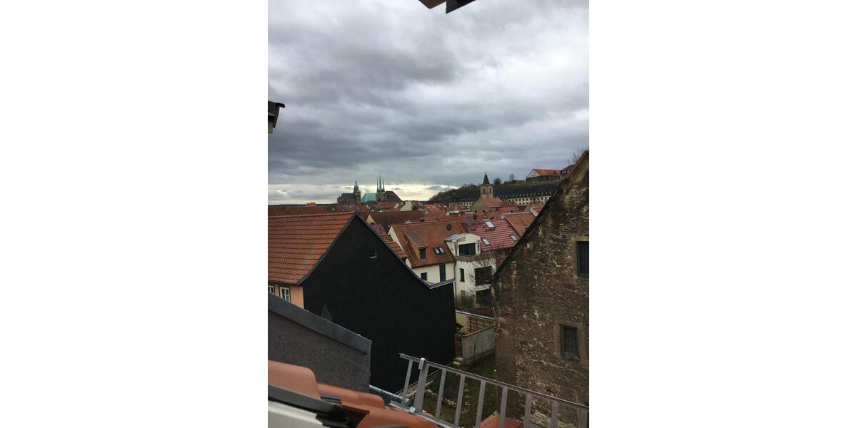 Dachgeschoßwohnung Erfurt Hochheim - 2 Zimmer, 100 m&sup2;, 1.500&euro; | Angebot:25650095