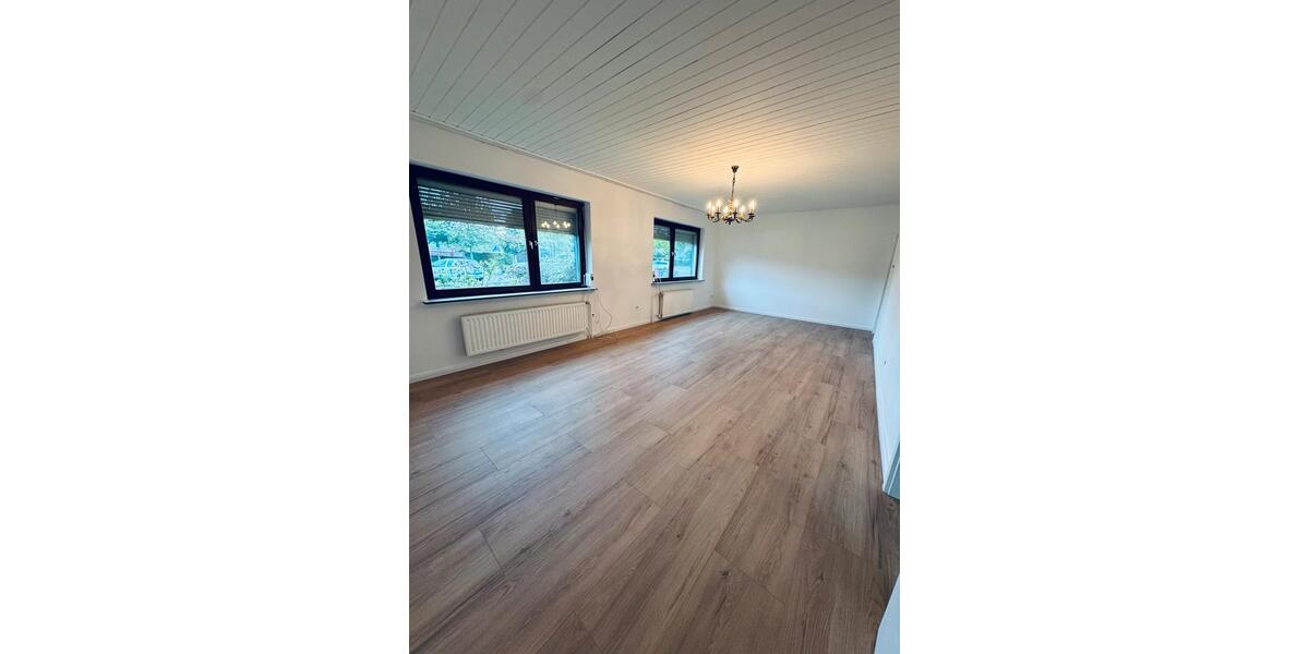 Einfamilienhaus Grönwohld - 5 Zimmer, 135 m&sup2;, 1.800&euro; | Angebot:26629204