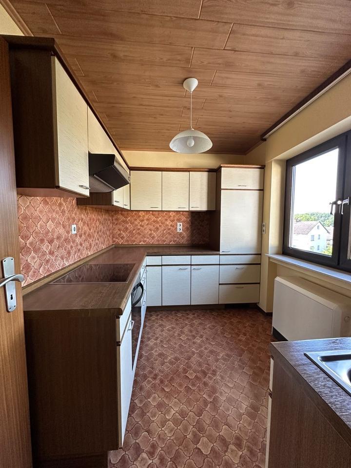 Haus zu vermieten mit Garten und Stellplatz zimmer