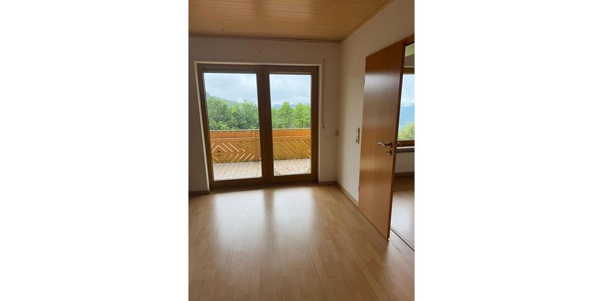 Etagenwohnung Oberzent - 2 Zimmer, 63 m&sup2;, 600&euro; | Angebot:26698330