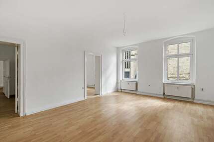 Wohnung zum Mieten in Halle (Saale) Mitte 990 € 115 m² 4 zimmer