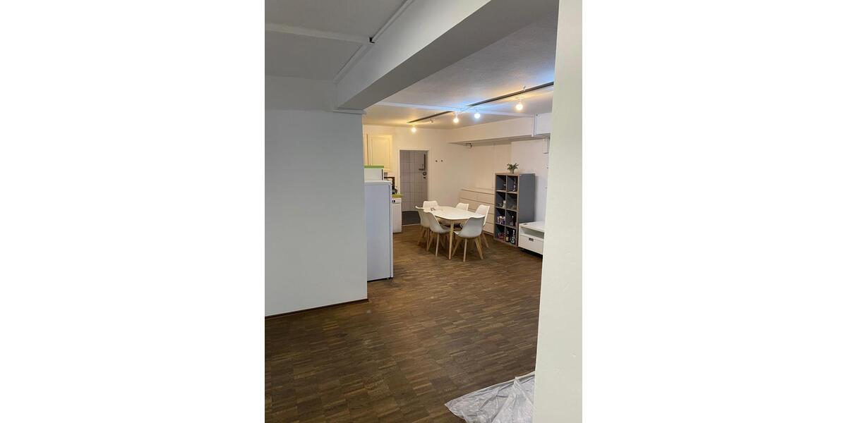 Wohnen auf Zeit Gießen Allendorf - 1 Zimmer, 16 m&sup2;, 590&euro; | Angebot:23796256