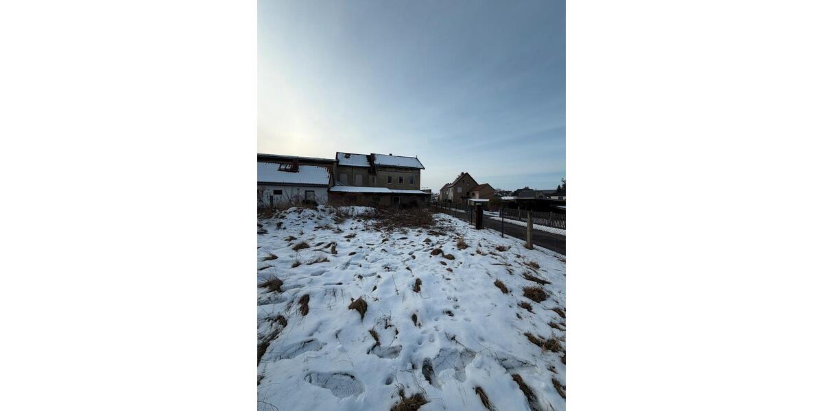 Doppelhaushälfte Nobitz - 9 Zimmer, 160 m&sup2;, 650&euro; | Angebot:24973494