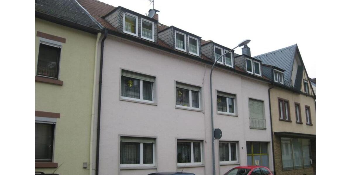 Schöne 3-Zimmer-DG-Wohnung 3 zimmer