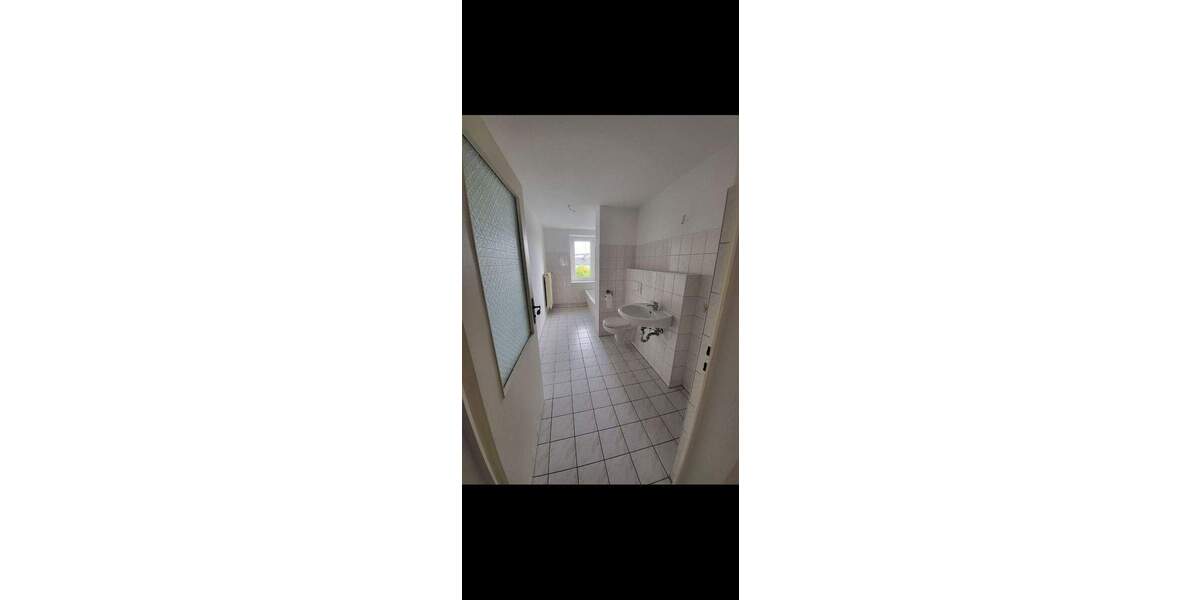 Etagenwohnung Stralsund Frankenvorstadt - 3 Zimmer, 80 m&sup2;, 755&euro; | Angebot:25878547