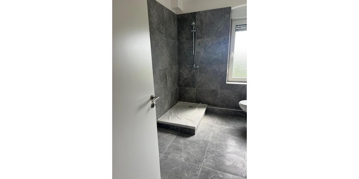 Etagenwohnung Lügde - 3 Zimmer, 83 m&sup2;, 650&euro; | Angebot:21898708