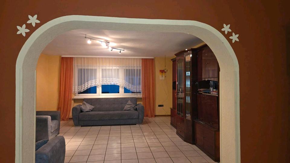 Erdgeschoßwohnung Nonnweiler - 2 Zimmer, 98 m&sup2;, 735&euro; | Angebot:24664828