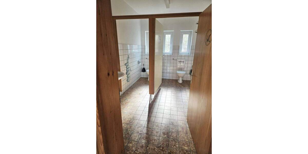 Gewerbeobjekt Mömbris - 4 Zimmer, 85 m&sup2;, 540&euro; | Angebot:25675688