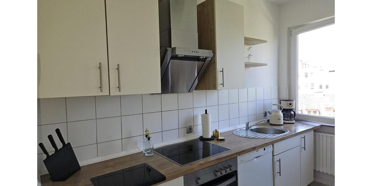 Dachgeschoßwohnung Bremerhaven Geestemünde - 3 Zimmer, 55 m&sup2;, 899&euro; | Angebot:24629262