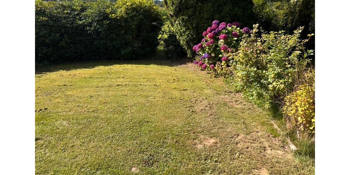 Dachgeschoßwohnung Bünde - 3 Zimmer, 100 m&sup2;, 1.000&euro; | Angebot:25335141