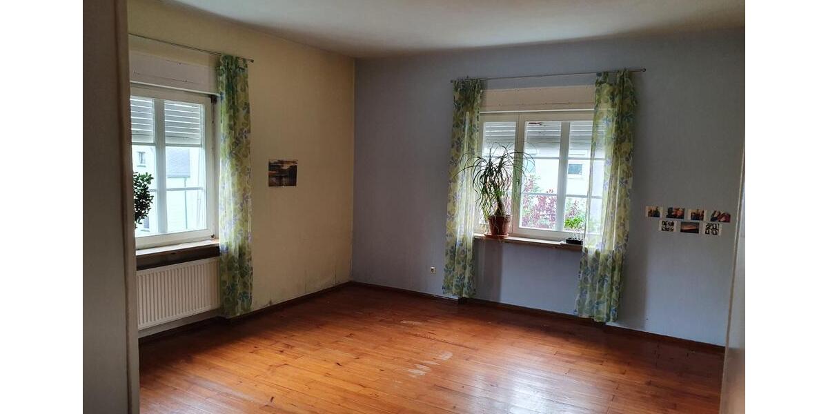 4 Zimmer in Exklusiver Altbauvilla 4 zimmer