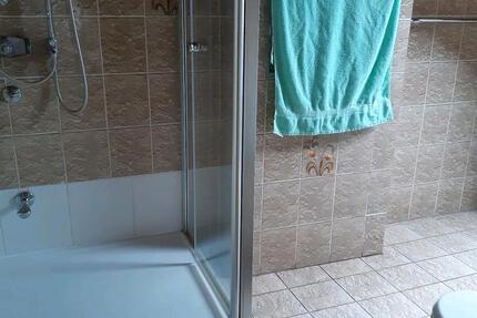 Wohnen auf Zeit Dürrwangen - 3 Zimmer, 140 m&sup2;, 60&euro; | Angebot:25302116