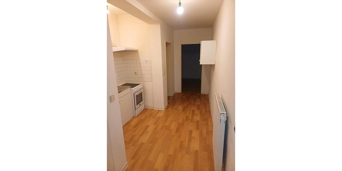 Erdgeschoßwohnung Groitzsch - 2 Zimmer, 40 m&sup2;, 240&euro; | Angebot:25951427