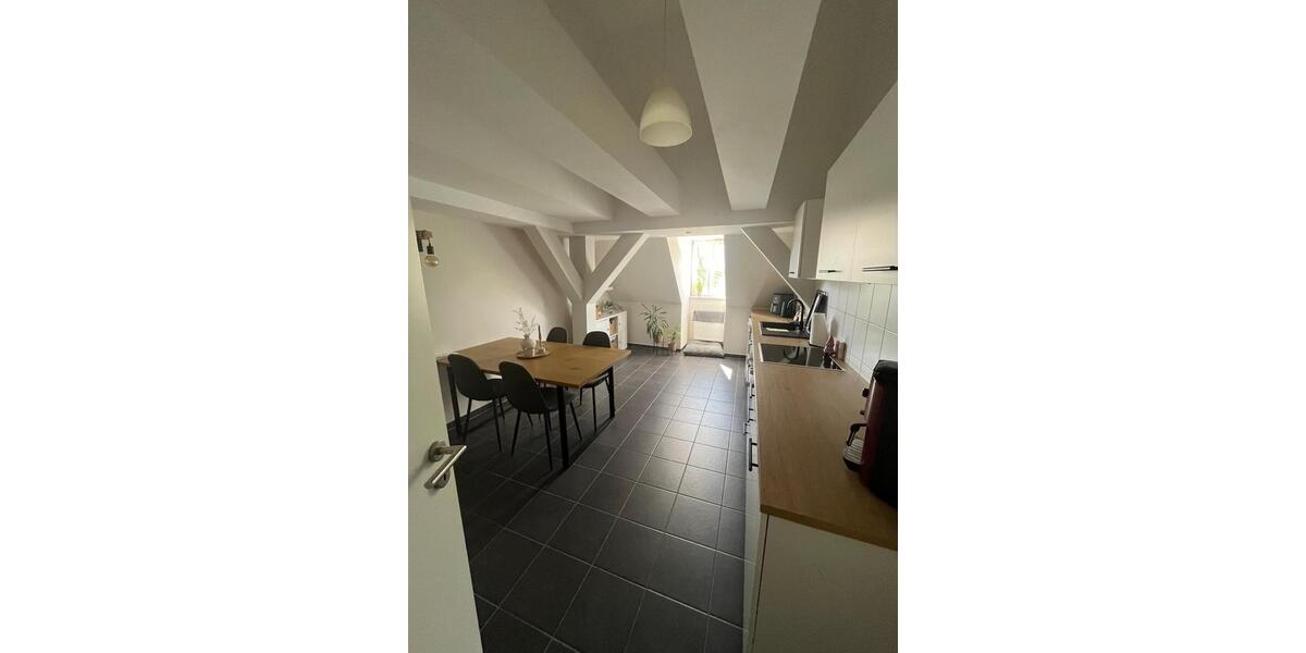 Dachgeschoßwohnung Neuruppin - 3 Zimmer, 112 m&sup2;, 1.150&euro; | Angebot:25261306
