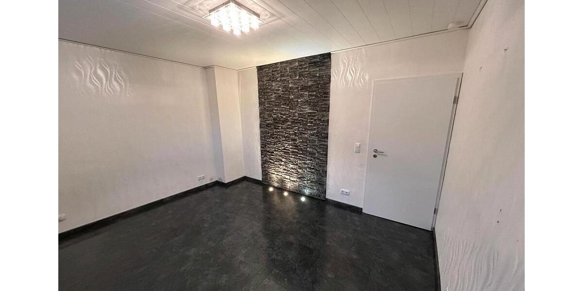 Reihenhaus Alsdorf - 4 Zimmer, 81 m&sup2;, 820&euro; | Angebot:25022703