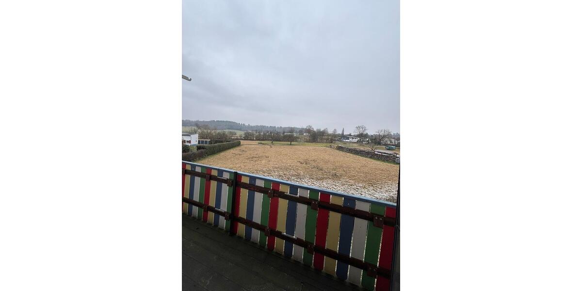 Erdgeschoßwohnung Grünberg - 4 Zimmer, 140 m&sup2;, 1.150&euro; | Angebot:24652497