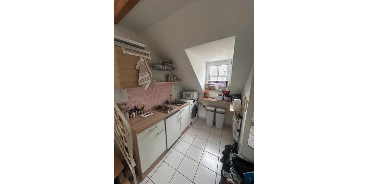 Dachgeschoßwohnung Trier Feyen-Weismark - 2 Zimmer, 40 m&sup2;, 550&euro; | Angebot:26168826