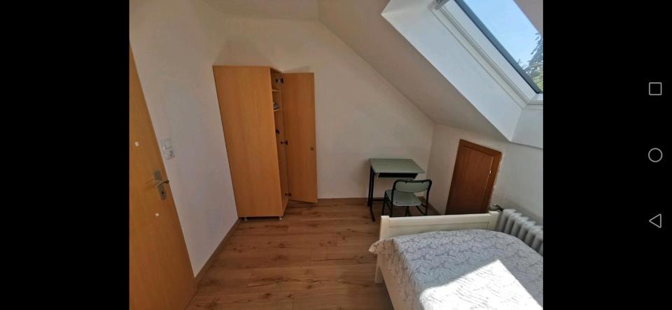 Dachgeschoßwohnung Limburg an der Lahn - 1 Zimmer, 30 m&sup2;, 600&euro; | Angebot:26228107