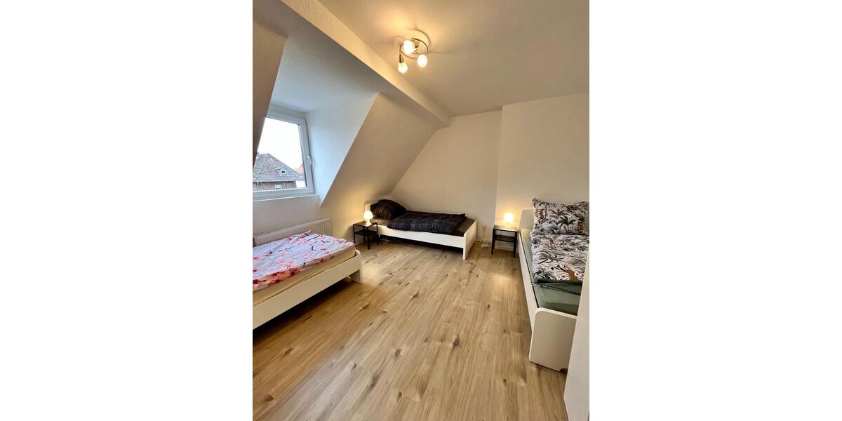 Wohnen auf Zeit Bottrop Boy - 5 Zimmer, 100 m&sup2;, 15&euro; | Angebot:25714728
