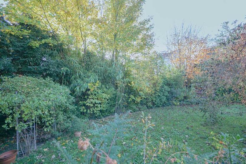 Freistehendes Einfamilienhaus mit Garten und Sonnenbalkon 5 zimmer