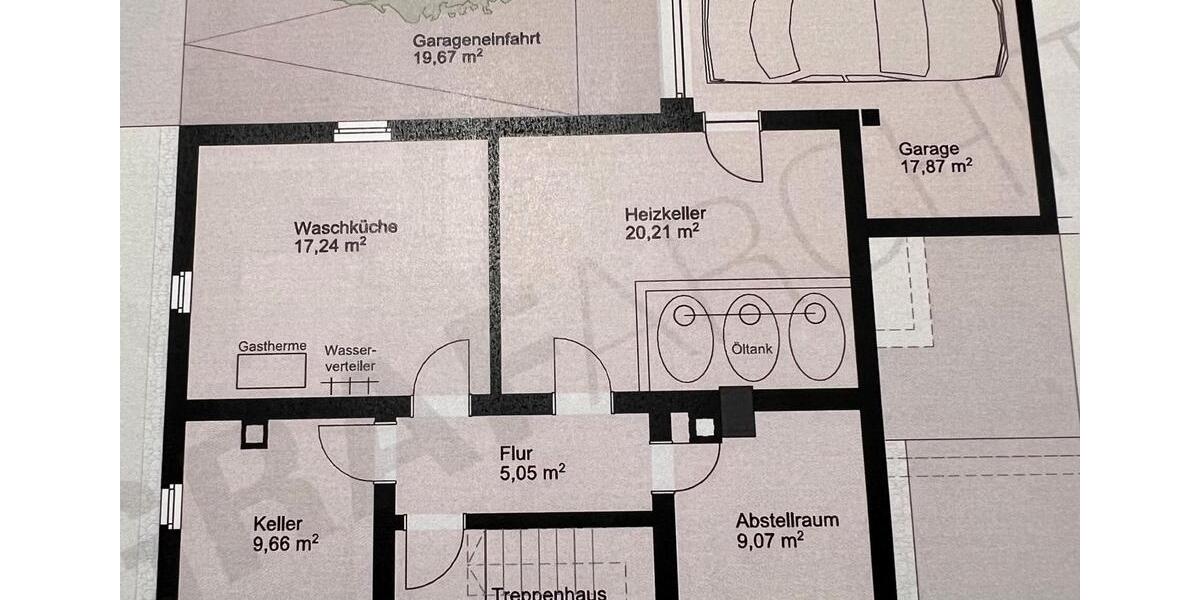 Vermietung: Einfamilienhaus mit großem Garten, zentrale Lage 5 zimmer