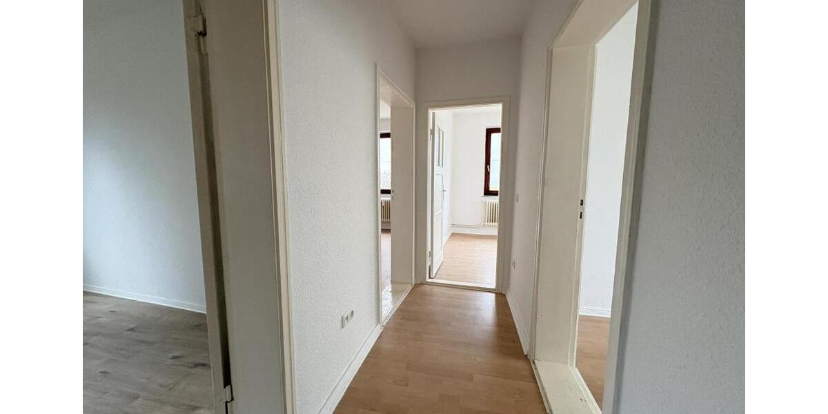 Etagenwohnung Bremerhaven - 3 Zimmer, 64 m&sup2;, 389&euro; | Angebot:26543591