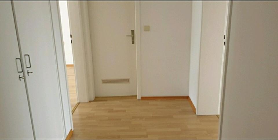 Erdgeschoßwohnung Plochingen - 2 Zimmer, 58 m&sup2;, 1.050&euro; | Angebot:25963153