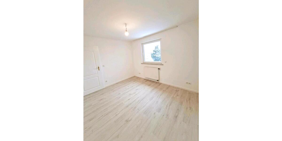 Modernes Reihenhaus in Lübeck - 5 Zimmer, Terasse & Garten 5 zimmer