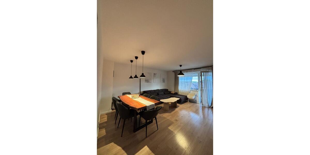 Wohnen auf Zeit Bergheim - 2 Zimmer, 66 m&sup2;, 30&euro; | Angebot:25910668