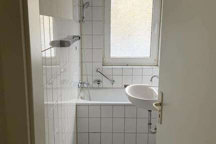 Wohnung Mönchengladbach Mülfort - 4 Zimmer, 62 m&sup2;, 609&euro; | Angebot:27445588