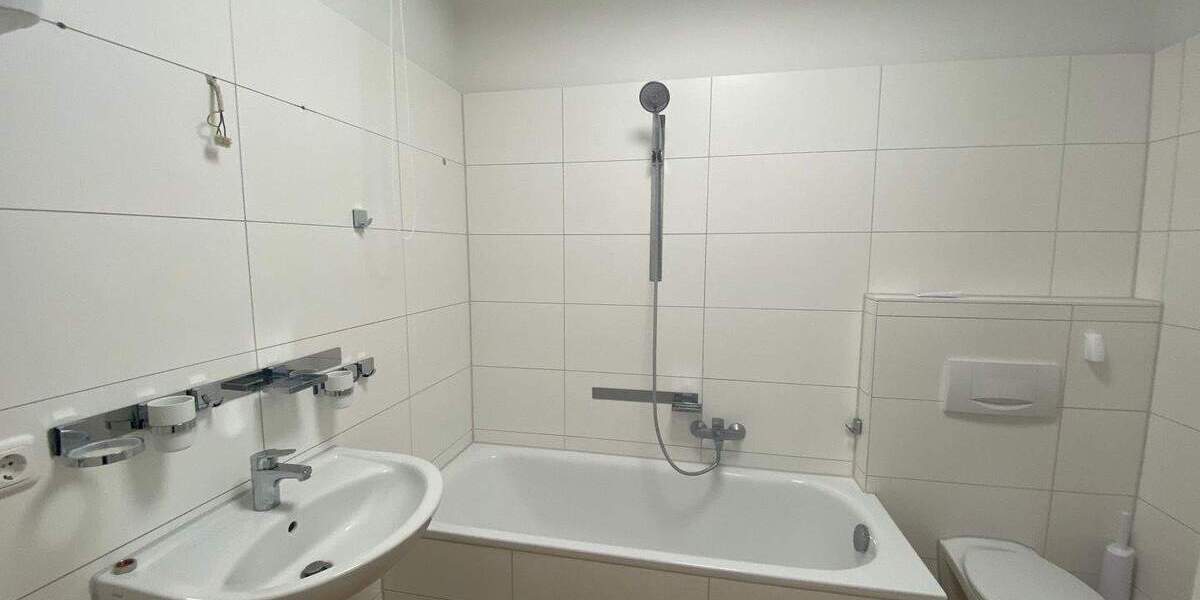 Etagenwohnung Fürth Innenstadt - 2 Zimmer, 78 m&sup2;, 780&euro; | Angebot:26712486