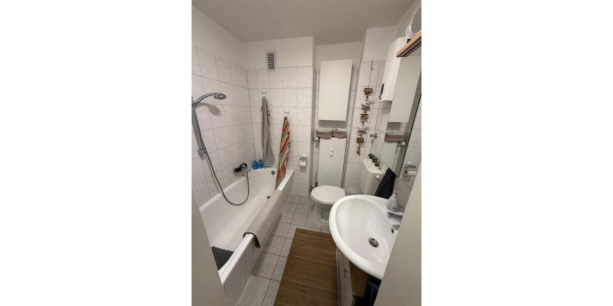 Etagenwohnung Mönchengladbach Süd - 3 Zimmer, 69 m&sup2;, 580&euro; | Angebot:26588042