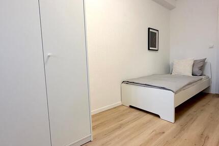 2 Freie Zimmer in moderner 5er-WG in Frankfurt – Convertystraße 65! zimmer
