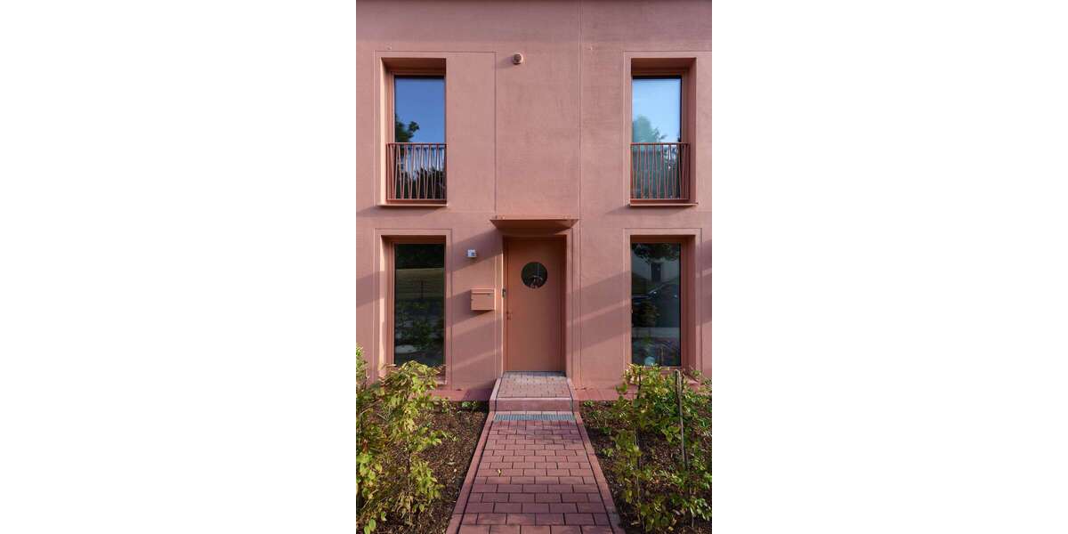 Einfamilienhaus Wiesbaden Bierstadt - 4.5 Zimmer, 104 m&sup2;, 2.400&euro; | Angebot:26145146
