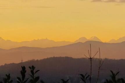 Haus Steinen - 4 Zimmer, 150 m&sup2;, 2.000&euro; | Angebot:24536033