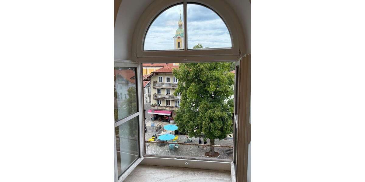 Etagenwohnung Miesbach Straß - 4 Zimmer, 141 m&sup2;, 2.500&euro; | Angebot:27264451