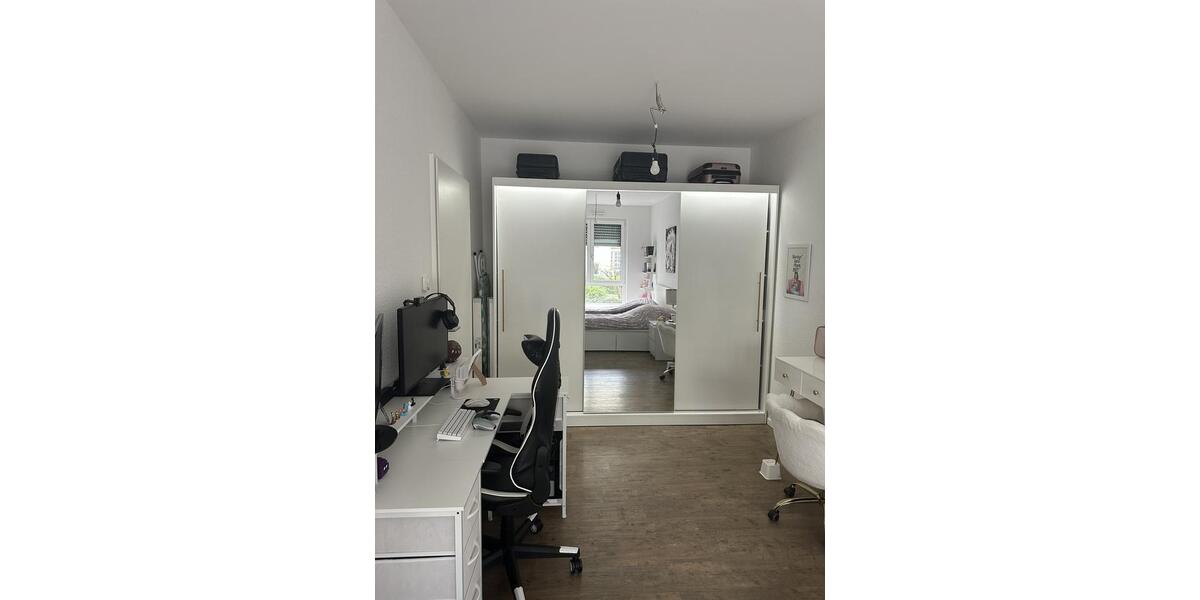 Erdgeschoßwohnung Bonn Bad Godesberg - 2 Zimmer, 61 m&sup2;, 1.000&euro; | Angebot:26705679