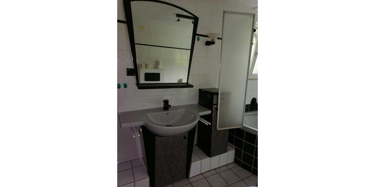 Wohnen auf Zeit Wiehl - 3 Zimmer, 86 m&sup2;, 12&euro; | Angebot:26402581