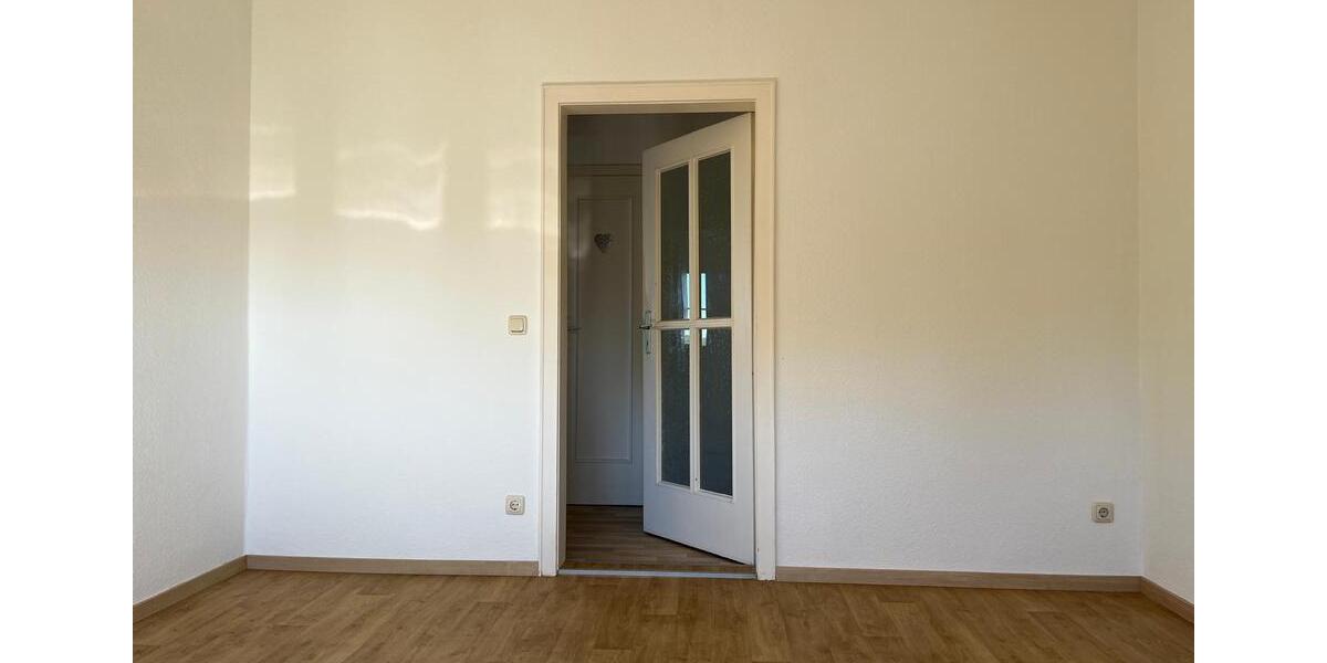 Dachgeschoßwohnung Mittweida - 2 Zimmer, 44 m&sup2;, 260&euro; | Angebot:26646299