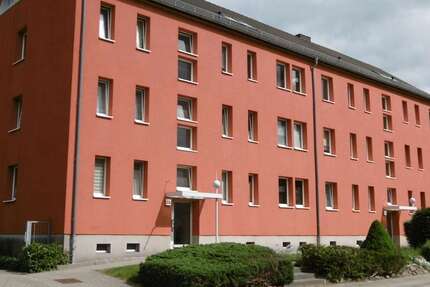 Wohnung Döbern Eichwege - 3 Zimmer, 57 m&sup2;, 356&euro; | Angebot:26781556