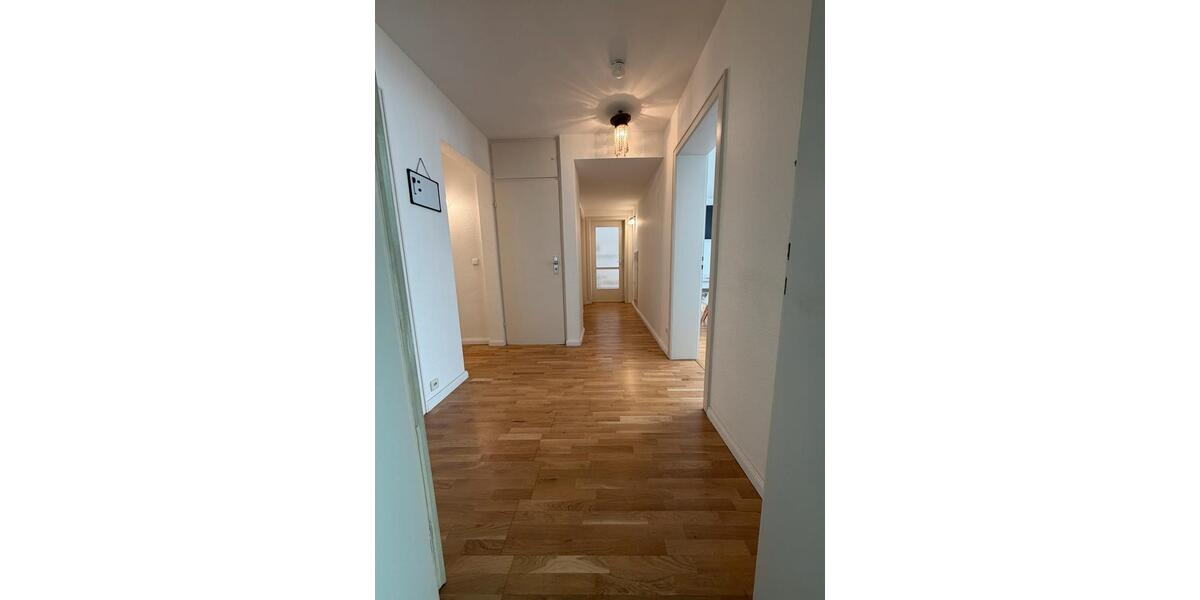 Wohnen auf Zeit Kehl - 3 Zimmer, 79 m&sup2;, 500&euro; | Angebot:24837579